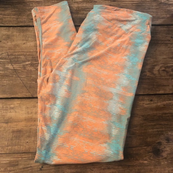 Lularoe Pants - ❄️ 2/$20 TC LulaRoe Leggings ❄️